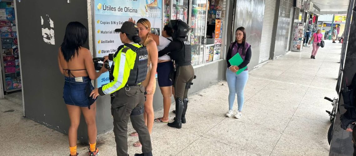 CONTROLES TRBAJADORAS